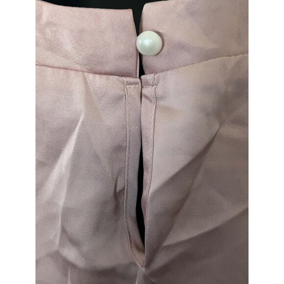 Blush Pink Sleeveless Pleated Halter Top With Button Back Closure - Picture 4 of 9